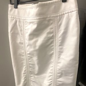 Bright white skurt, NEVER WORE!!!